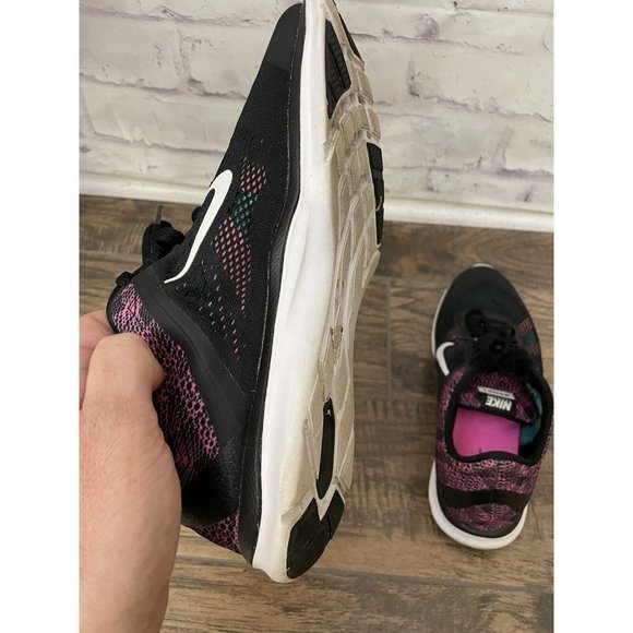 Nike Womens In Season Tr 5 830750-011 Black Pink Running Shoes Sneakers Size 8.5 - Picture 10 of 12